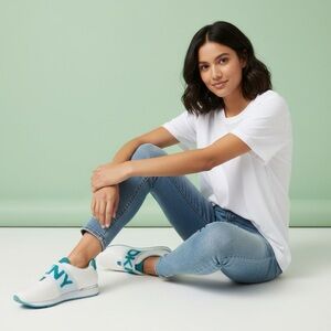 DKNY AQUA/WHITE MARLI SLIP ON SNEAKER US 7.5M